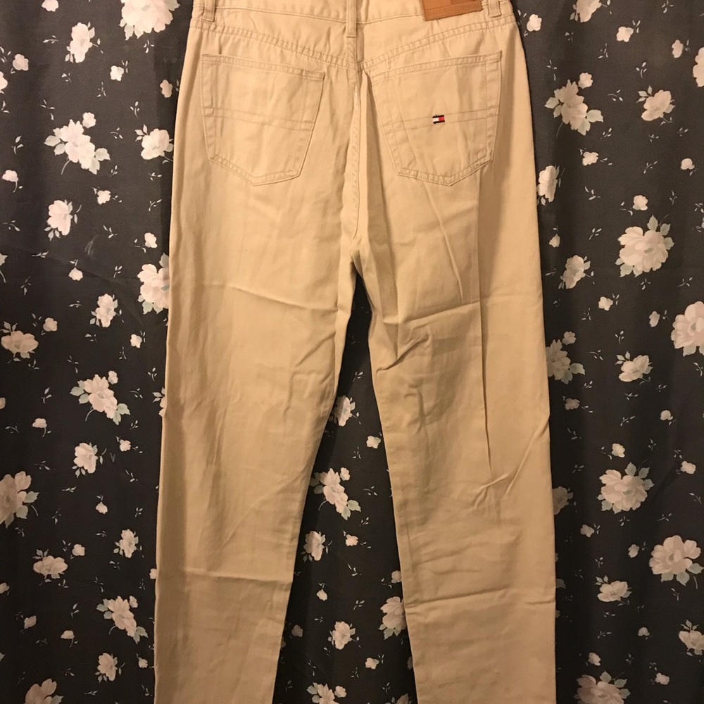 NWOT Tommy Hilfiger beige pants